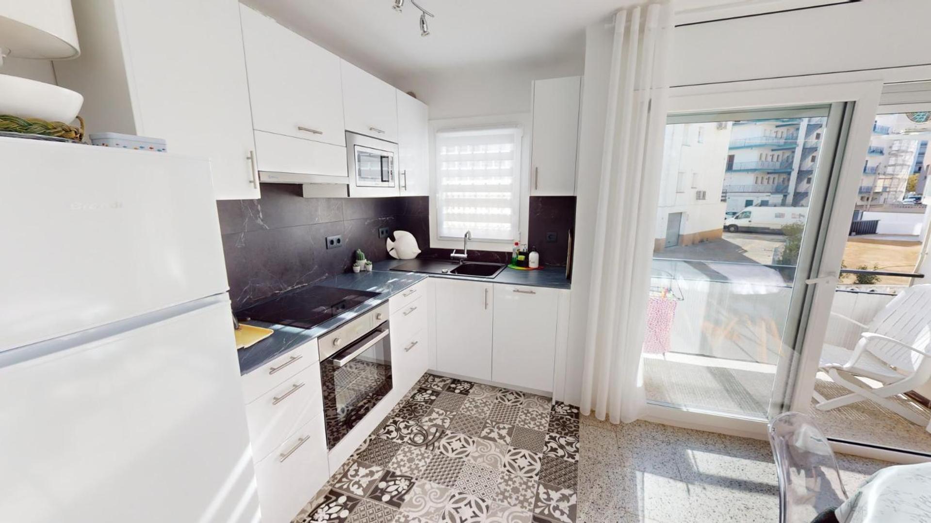 Tramontana 1-2 Apartment *
